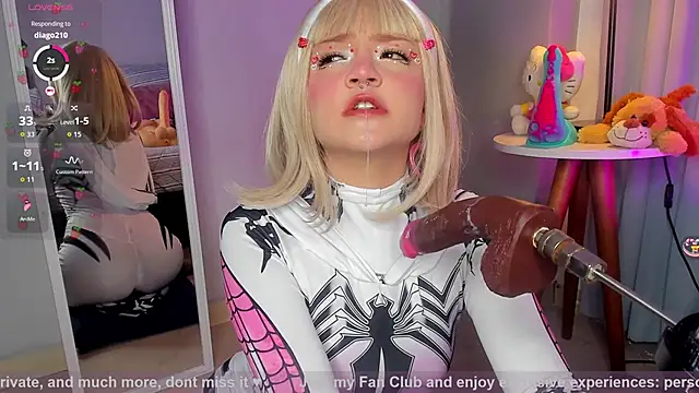 Tiny  Emmy online show from October 2025 09:18:02 AM