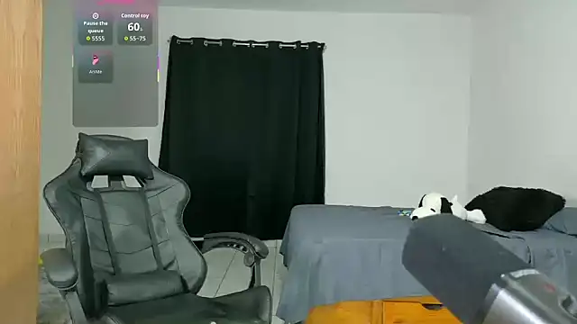 Snapshot of Jacotnk chatting on September 2025 04:12:01 AM Jacotnk online show from September 2025 04:12:01 AM