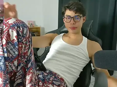 Snapshot of Jacotnk chatting on November 2025 03:20:01 AM Jacotnk online show from November 2025 03:20:01 AM