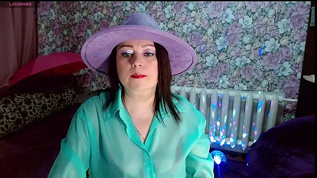 Julia-ru online show from May 2026 09:24:02 PM