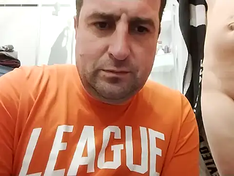 Snapshot of Natuerlich_verliebt69 chatting on December 2024 07:07:02 PM Natuerlich verliebt69 online show from December 2024 07:07:02 PM