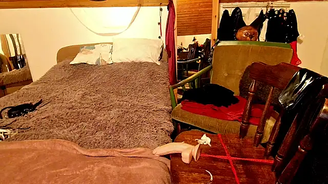 Hot Colettte online show from February 2025 07:45:01 AM