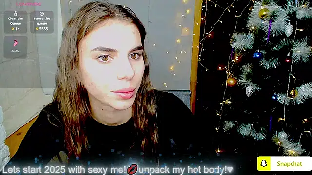 EmmyGreans online show from January 2025 12:41:02 PM