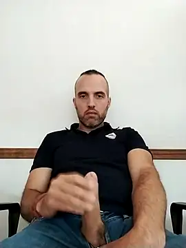 leon3875 online show from January 2025 03:08:02 PM