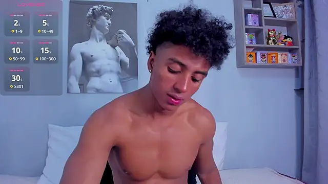 MagnusKing  online show from September 2025 04:12:02 AM