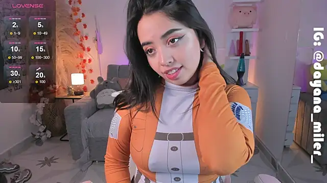  dayana miler online show from December 2024 12:39:01 AM