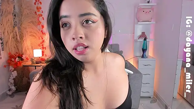  dayana miler online show from January 2025 01:31:02 AM