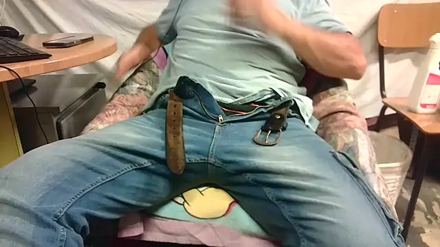 Giulio35 Pika online show from September 2025 03:24:01 PM