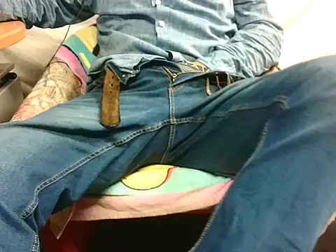 Giulio35 Pika online show from November 2025 09:57:02 PM