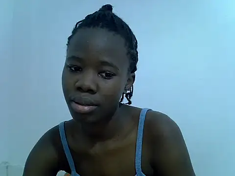 Snapshot of hey_its_andreana chatting on June 2026 12:15:01 AM hey its andreana online show from June 2026 12:15:01 AM