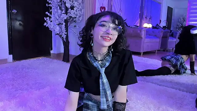 zephirahabney online show from March 2025 02:26:01 PM