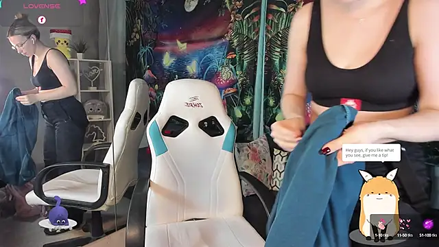 TiffanyBatson online show from February 2025 02:32:01 PM