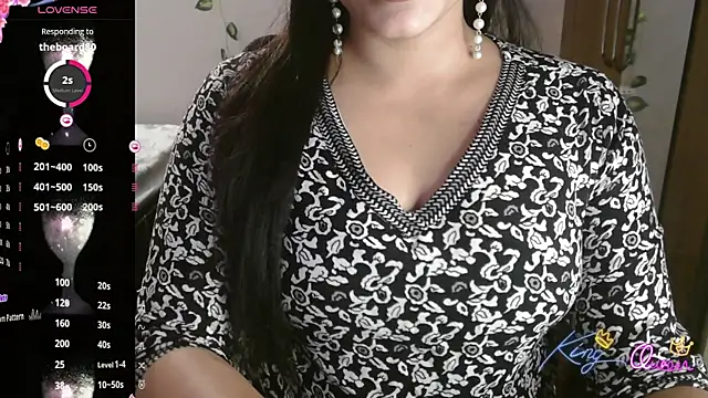 Snapshot of Annu-Darling chatting on December 2025 07:51:01 PM Annu-Darling online show from December 2025 07:51:01 PM