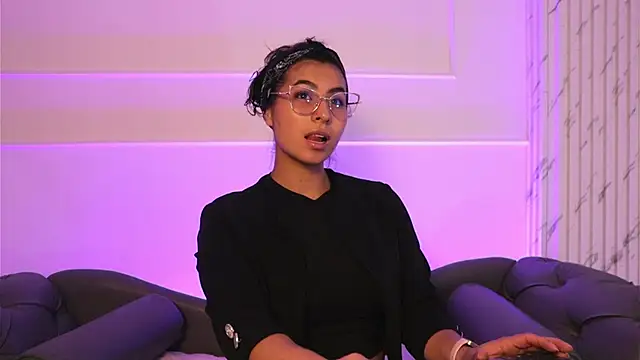 ShelleyMorell online show from January 2025 12:17:01 PM