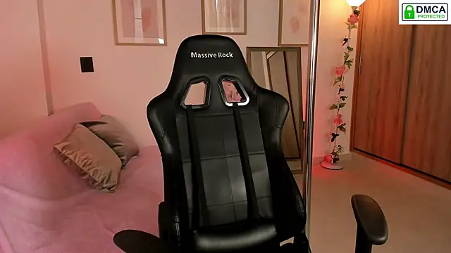 Snapshot of Lilabril chatting on September 2025 02:40:01 PM Lilabril online show from September 2025 02:40:01 PM