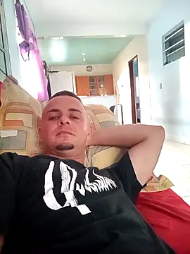 Branquelo18 online show from February 2025 09:00:01 PM