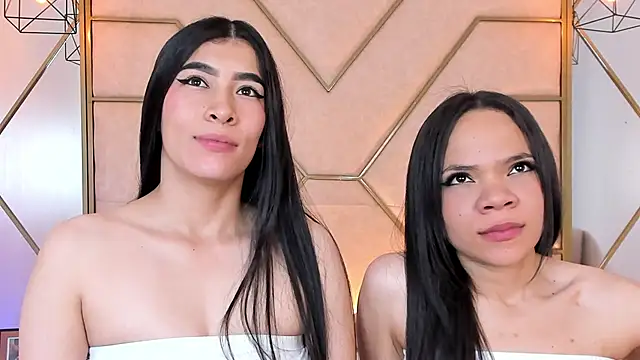 siara and zoe online show from January 2025 01:12:02 AM