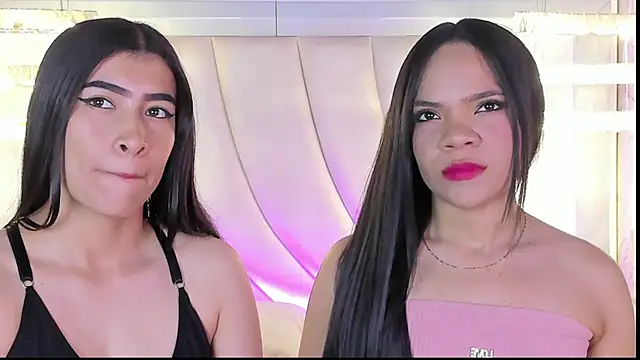 siara and zoe online show from April 2026 11:00:01 PM