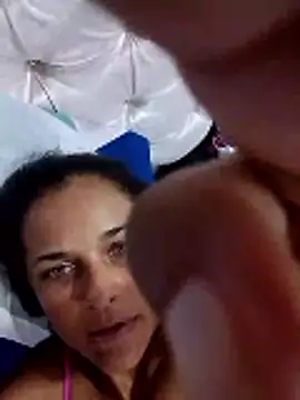 Snapshot of GiveLove1 chatting on January 2026 09:47:01 AM GiveLove1 online show from January 2026 09:47:01 AM