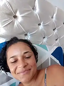 Snapshot of GiveLove1 chatting on January 2026 04:00:01 PM GiveLove1 online show from January 2026 04:00:01 PM