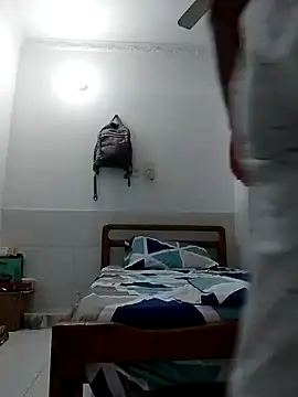 GiveLove1 online show from March 2026 04:17:02 AM