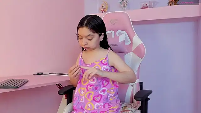 CharlotteMuller online show from October 2025 07:58:02 PM