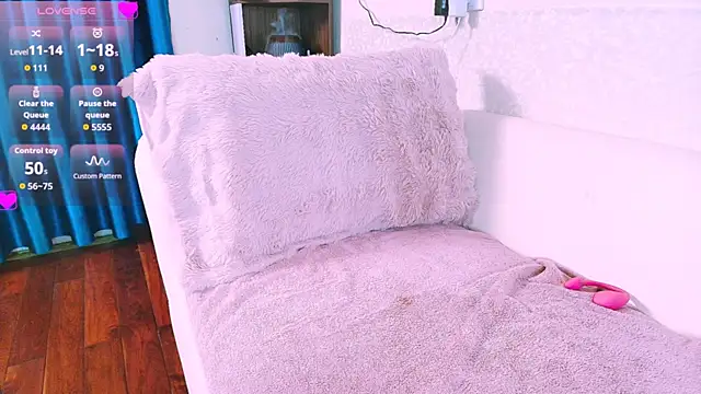 Lee Mi online show from December 2025 01:40:02 PM