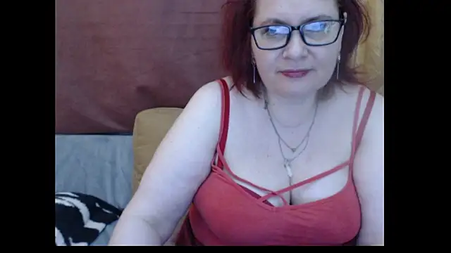 Snapshot of PlayfullMature chatting on May 2026 08:30:01 AM PlayfullMature online show from May 2026 08:30:01 AM