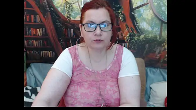 Snapshot of PlayfullMature chatting on May 2026 12:13:02 PM PlayfullMature online show from May 2026 12:13:02 PM