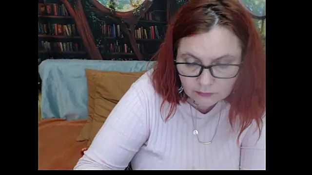 Snapshot of PlayfullMature chatting on June 2026 12:02:02 AM PlayfullMature online show from June 2026 12:02:02 AM