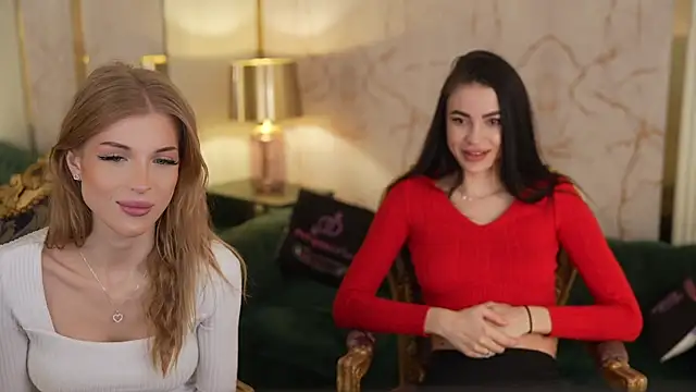 Tina Breeze online show from October 2025 07:40:01 AM