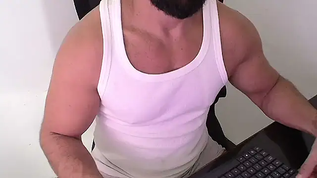 TopDaddy23 online show from July 2026 05:52:01 PM