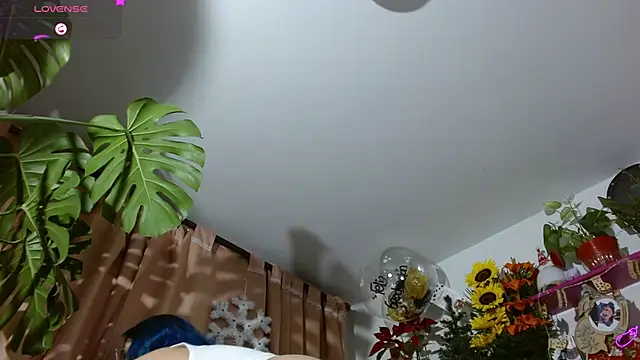 Snapshot of Evethereal chatting on December 2024 04:34:02 AM Evethereal online show from December 2024 04:34:02 AM