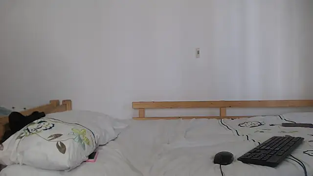 Snapshot of SexyKate852 chatting on January 2025 11:17:01 AM SexyKate852 online show from January 2025 11:17:01 AM