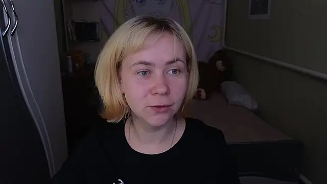 Riley Roo online show from April 2026 08:45:01 AM