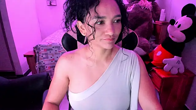 Snapshot of rayza_mature_154 chatting on April 2026 02:37:01 PM rayza mature 154 online show from April 2026 02:37:01 PM