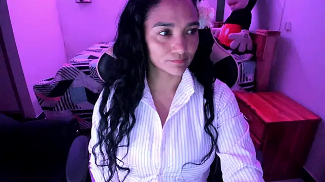 Snapshot of rayza_mature_154 chatting on May 2026 11:21:01 PM rayza mature 154 online show from May 2026 11:21:01 PM