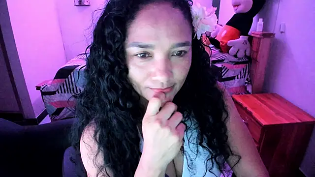 Snapshot of rayza_mature_154 chatting on May 2026 02:55:01 PM rayza mature 154 online show from May 2026 02:55:01 PM