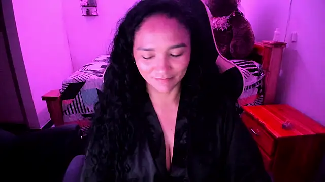 Snapshot of rayza_mature_154 chatting on May 2026 03:20:02 PM rayza mature 154 online show from May 2026 03:20:02 PM