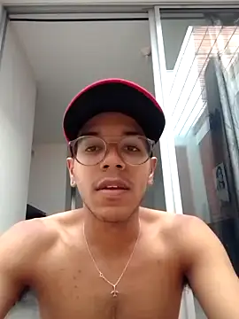 MATEO SWEET online show from February 2025 10:13:01 PM