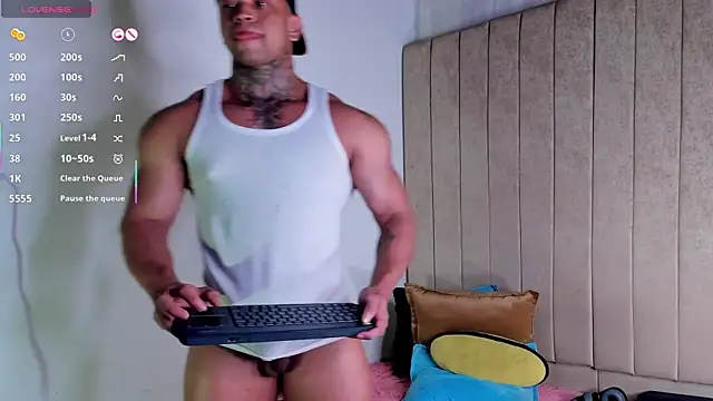 Stiven collins online show from May 2026 02:11:01 PM