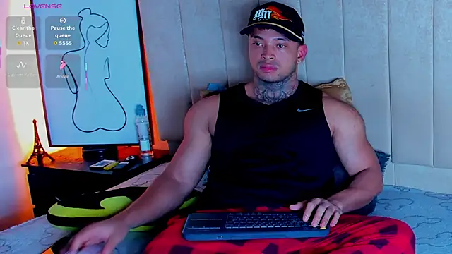 Stiven collins online show from May 2026 09:11:01 PM