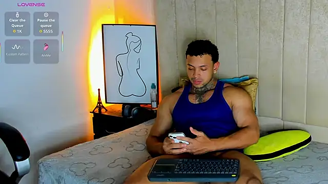Stiven collins online show from May 2026 09:35:02 PM