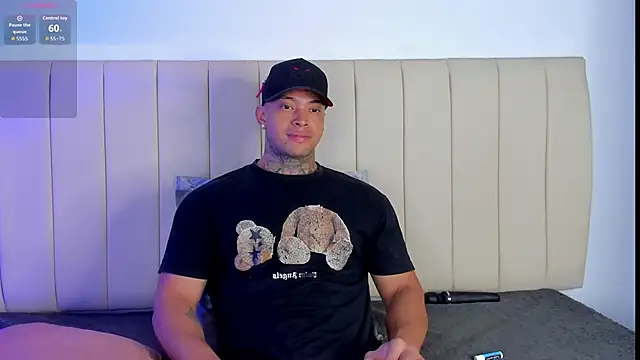 Stiven collins online show from May 2026 10:39:01 PM