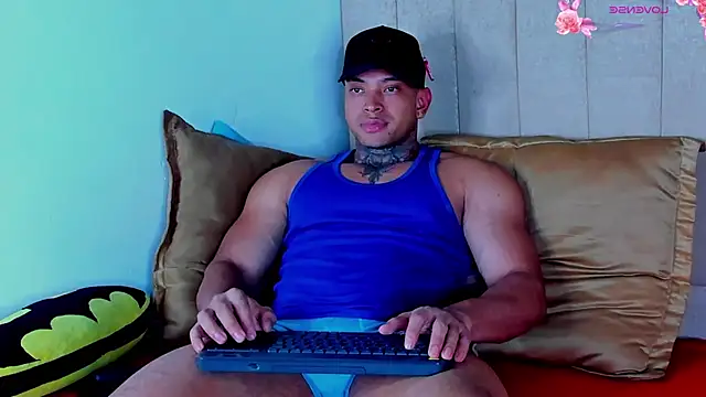 Stiven collins online show from May 2026 03:14:02 AM