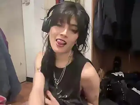 Snapshot of Cyberdark1312x chatting on October 2025 05:16:02 AM Cyberdark1312x online show from October 2025 05:16:02 AM