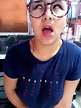 Cute Penelope online show from February 2025 12:06:02 PM