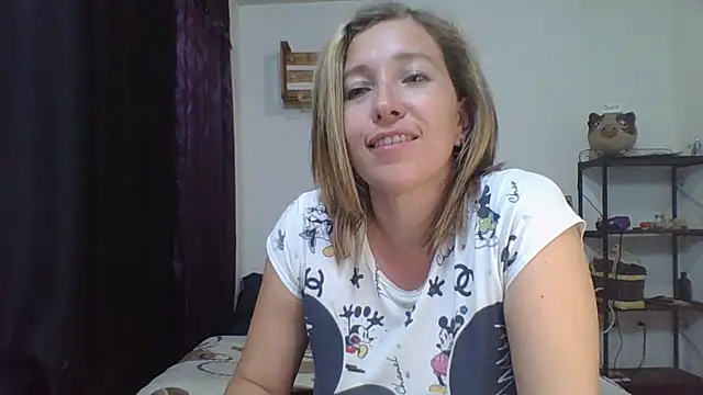 charlott ponce online show from December 2024 02:30:02 AM