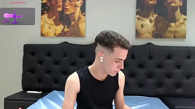 Cristian Delgado online show from January 2025 06:09:01 AM