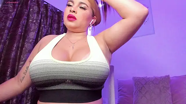 Snapshot of isabela-duran chatting on March 2025 11:49:01 PM isabela-duran online show from March 2025 11:49:01 PM